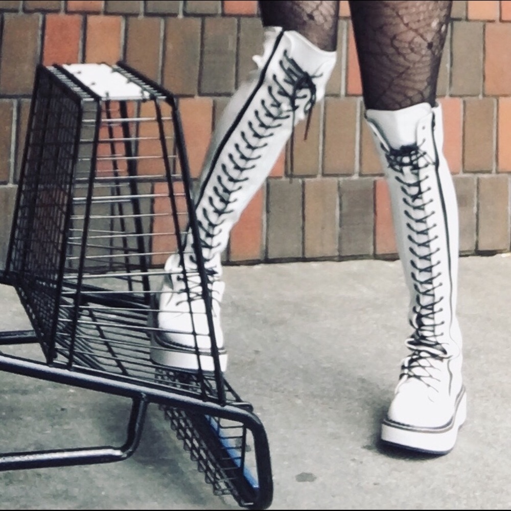 Demonia Emily Boots